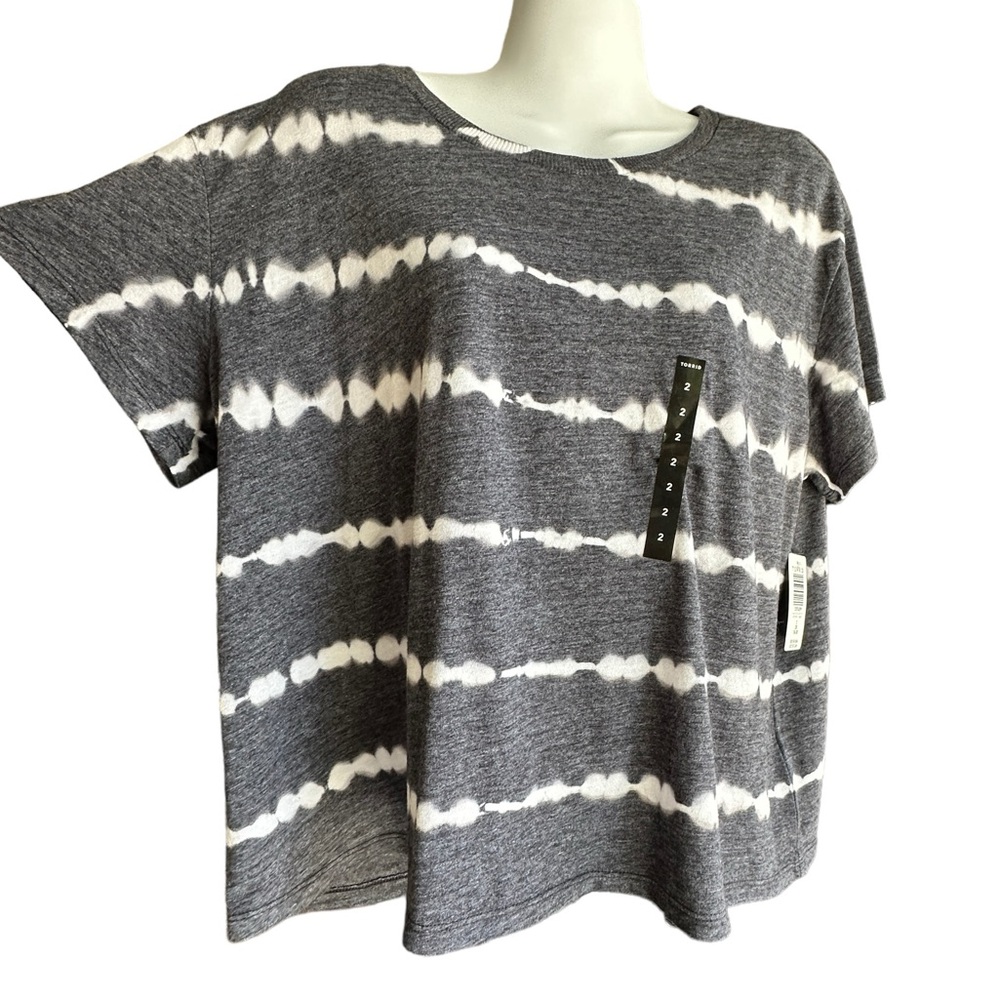 NWT Torrid Short Boxy Tee relaxed fit gray and white stripe / tie dye 2X